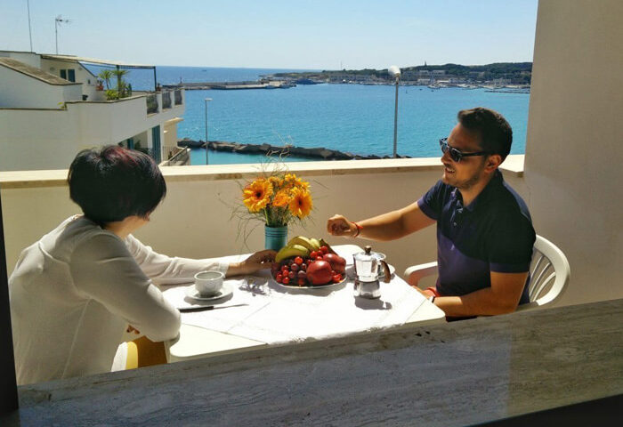 trilocale otranto con balcone sul mare